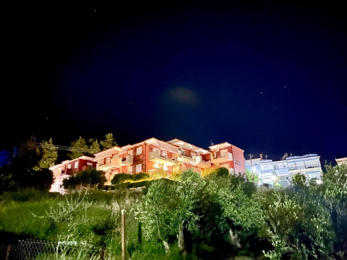 Hotel Sun Sight Pefkochori Exterior photo